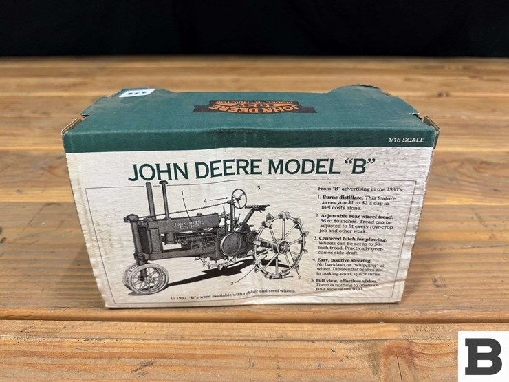 ertl-die-cast-replica-1937-john-deere-model-"b"-tractor-1:16-scale-image-5