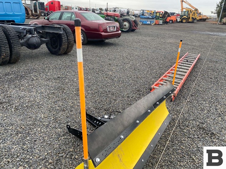 6'-atv-snow-plow-attachment-image-6