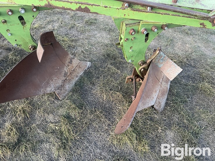 john-deere-7-image-13