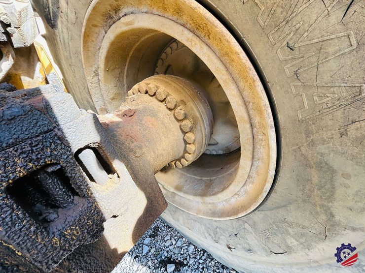 1996-caterpillar-988f-image-46