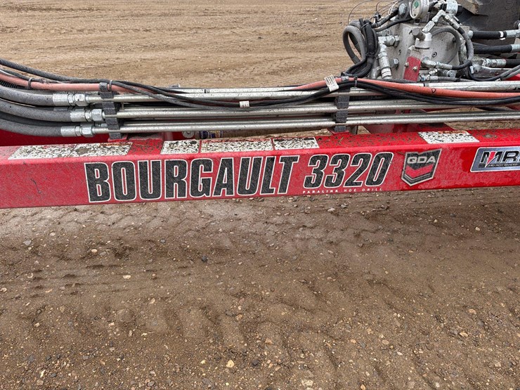 2016-bourgault-3320-66-image-10