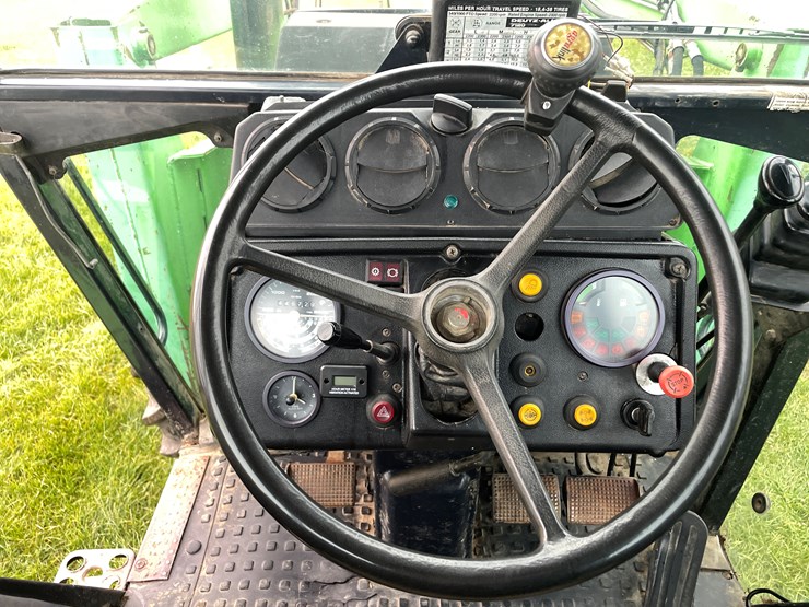 deutz-allis-7120-image-30