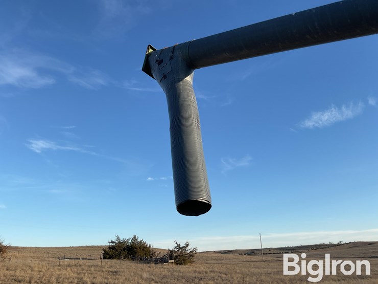 john-deere-8-image-18