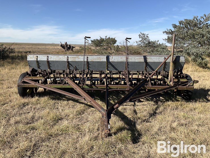 john-deere-14-image-2