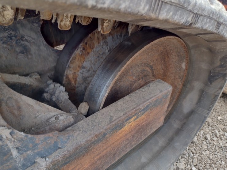 kubota-svl75-2-image-25