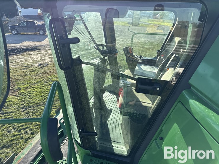 2011-john-deere-9770-sts-image-10