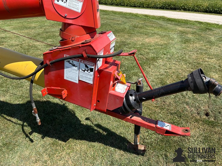 westfield-mk80-61-8"x61'-swing-away-auger-image-10