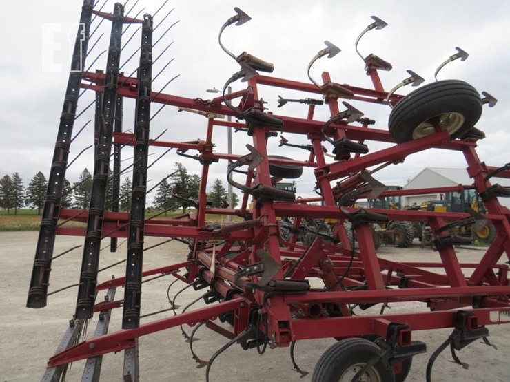 case-ih-4800-image-5