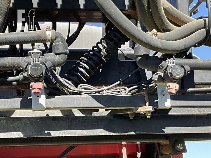 2012-apache-as720-image-10