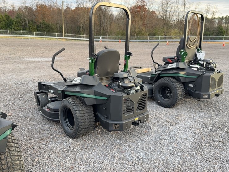 #3075-•-yakta-yxr-710-zero-turn-lawn-mower-image-10