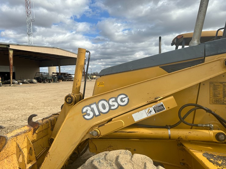 deere-310sg-image-37
