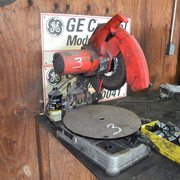 MILWAUKEE METAL CUTTING SAW