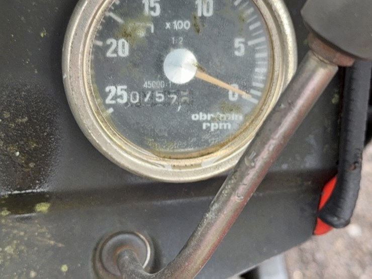 massey-ferguson-231-image-18