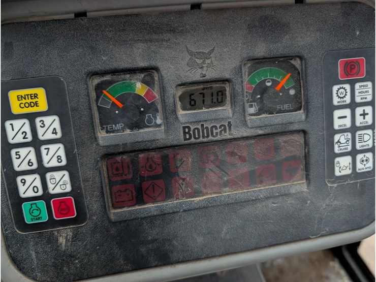 2009-bobcat-5600-toolcat-image-19