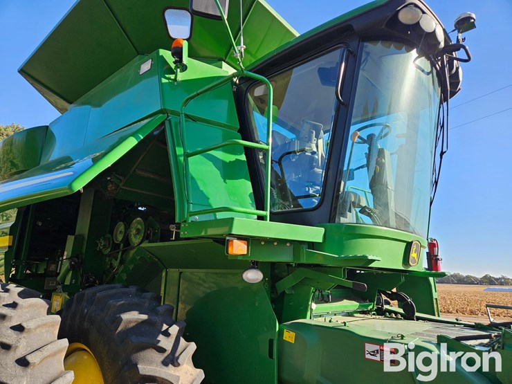 2010-john-deere-9570-sts-image-9