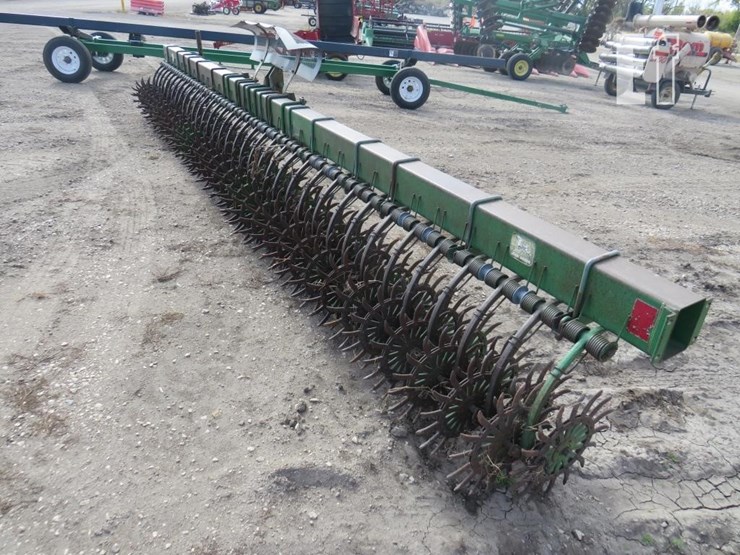 john-deere-400-image-2