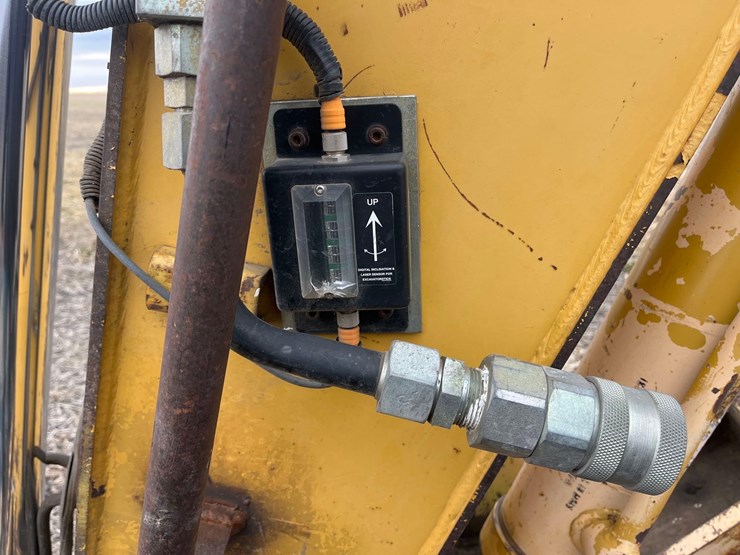 deere-160-lc-image-19