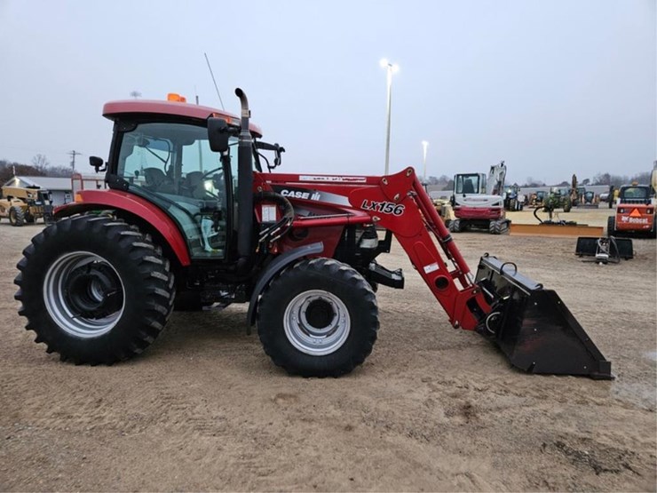 case-ih-mxu100-image-11