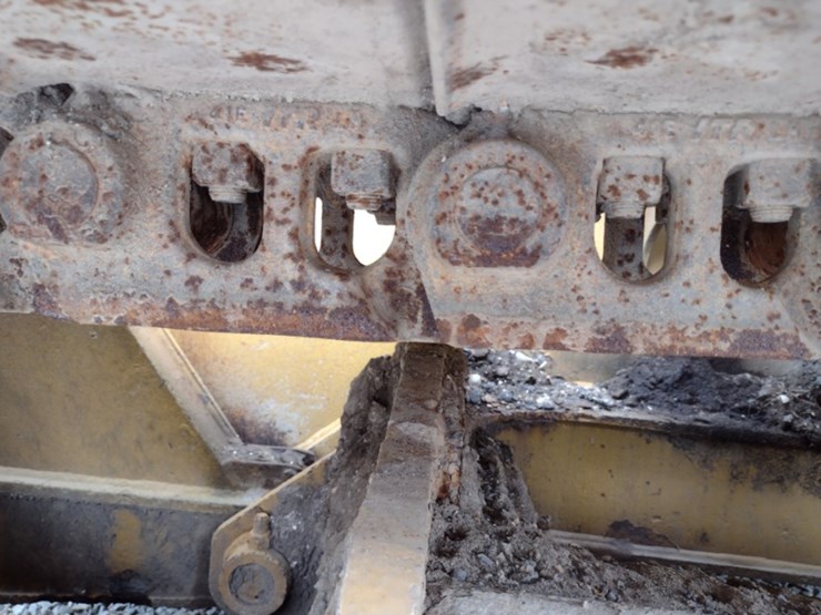 2009-deere-650j-lgp-image-18