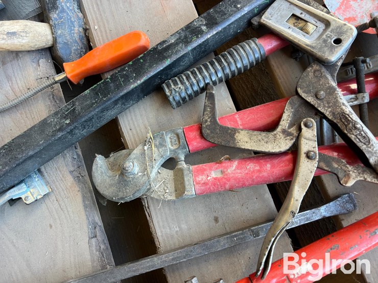 pallet-of-farm-&-shop-tools-image-17