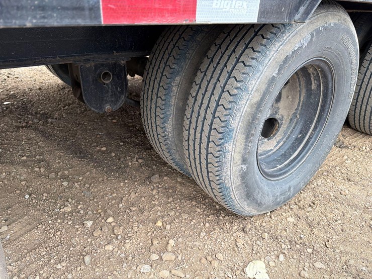 2021-big-tex-22gn-trailer-image-19