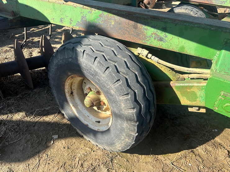 john-deere-30-image-11