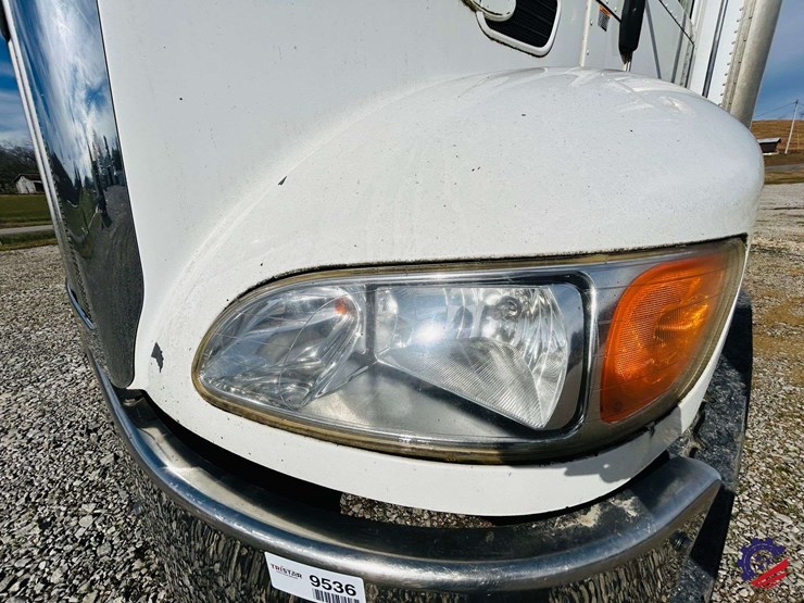 2007-peterbilt-340-image-80