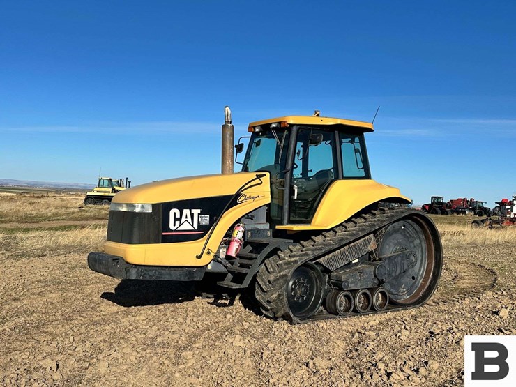 cat-challenger-55-tractor-image-3