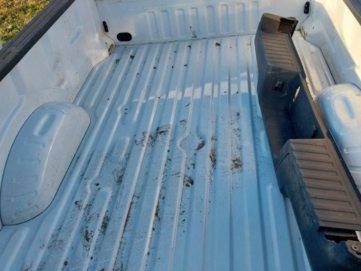 2018-ford-truck-bed-image-2