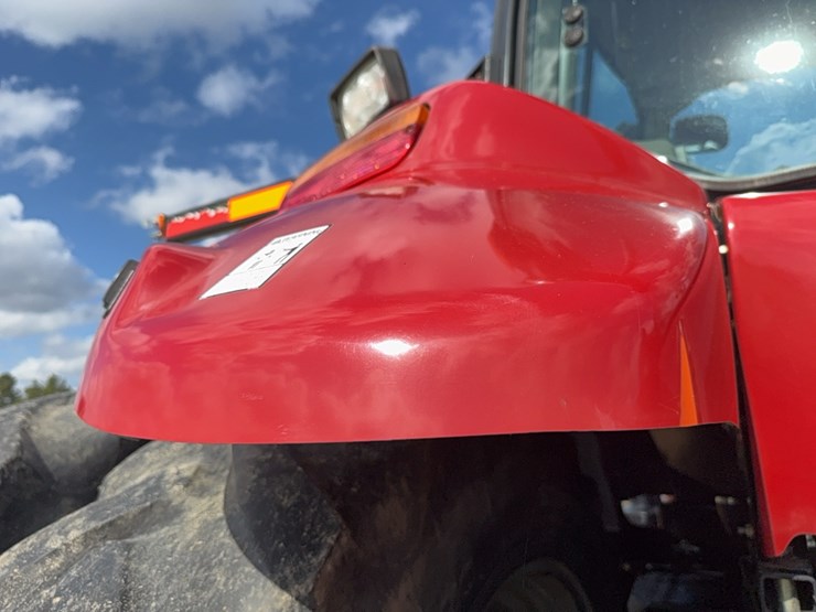 case-ih-magnum-335-image-35