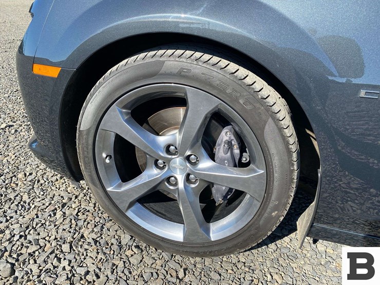 2014-chevrolet-camaro-ss-convertible-image-11