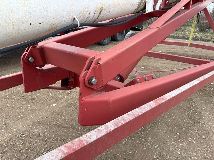 feterl-w1292-auger-image-14