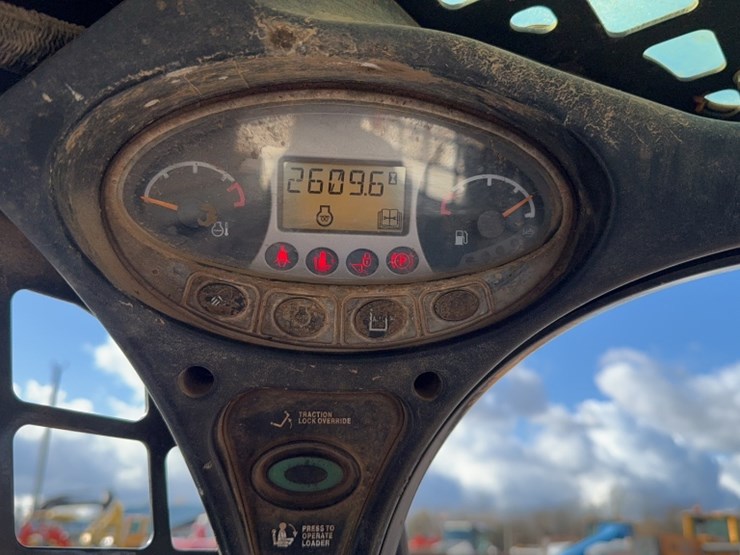 2016-bobcat-s530-image-15