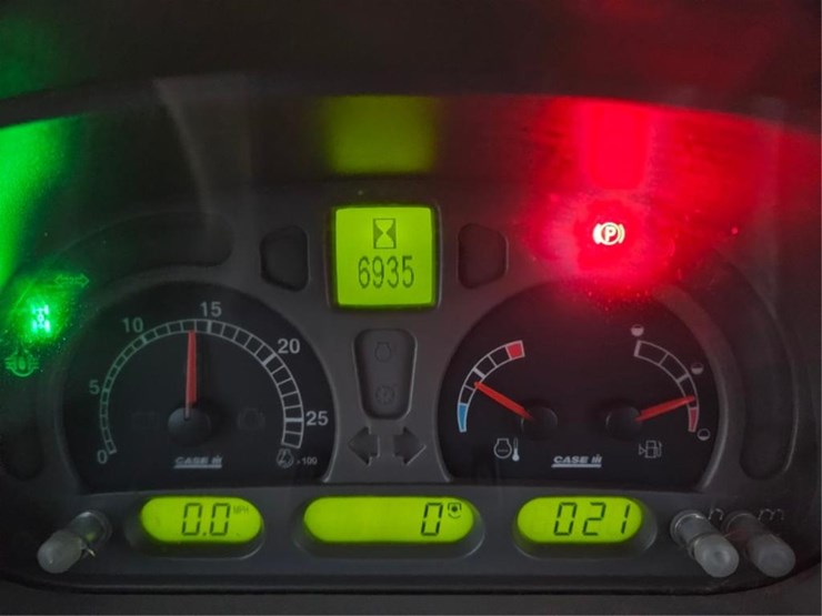 case-ih-mxu100-image-31