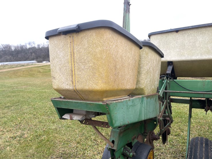 john-deere-7000-image-14
