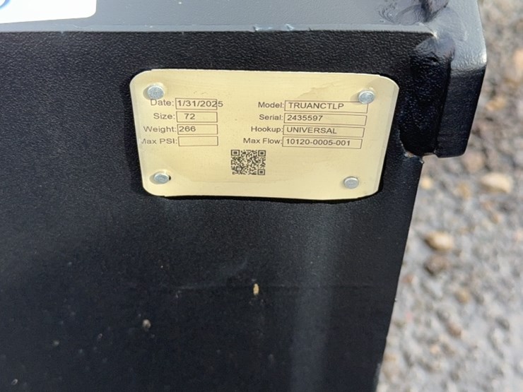 #2036-•-trubilt-72"-skid-steer-smooth-bucket-image-3