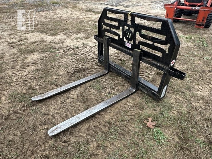 pallet-forks-image-1