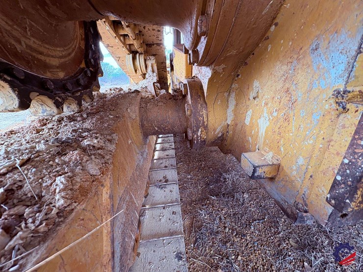 2019-caterpillar-d6t-xw-image-36