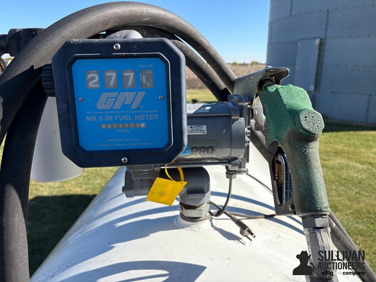 1,000-gal-fuel-tank-w/electric-pump-image-20