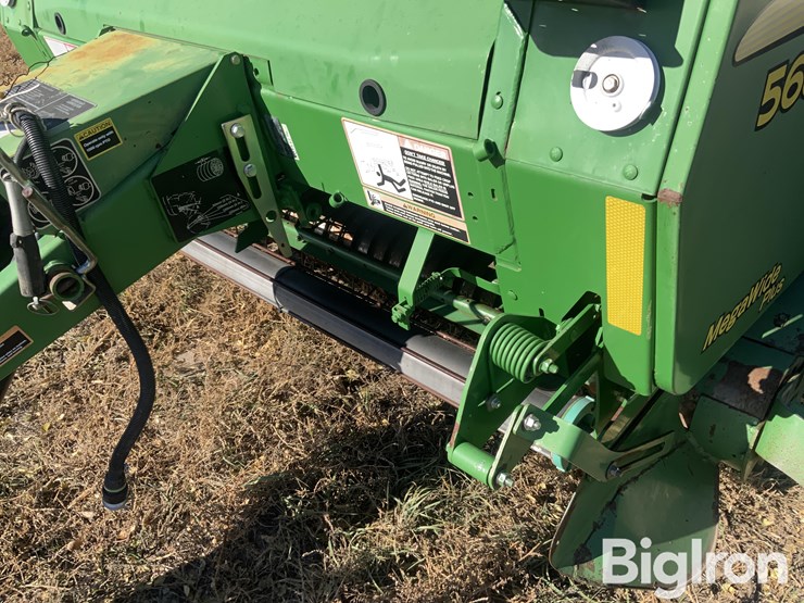 2012-john-deere-568-image-10