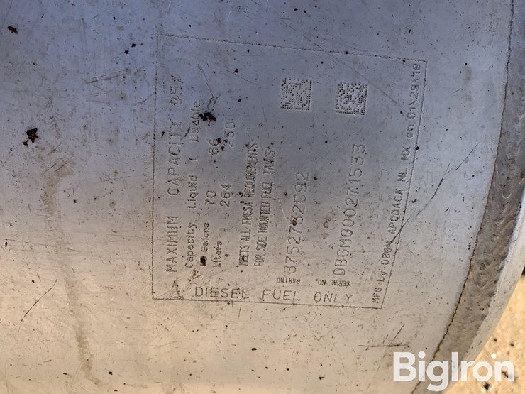 2019-international-7400-image-12