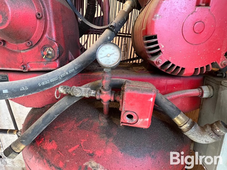 ramair-shop-air-compressor-image-13