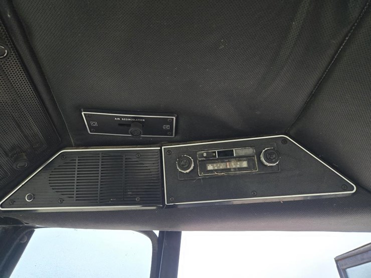 international-986-image-29