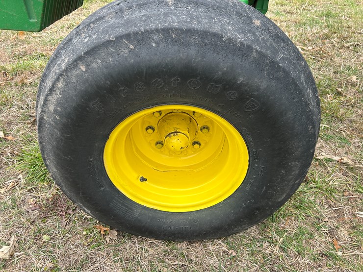 john-deere-4755-image-13
