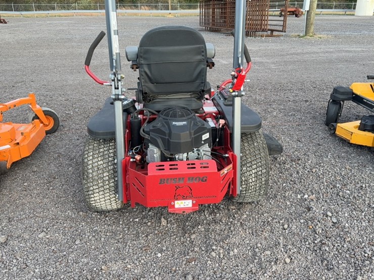#3089-•-2021-bush-hog-hde-2255-zero-turn-lawn-mower-image-9