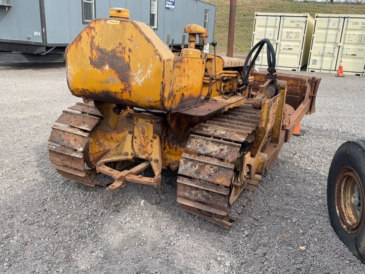 caterpillar-d2-image-7