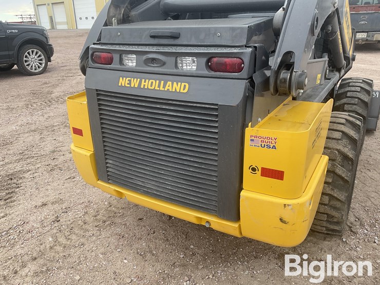 2023-new-holland-l328-image-19