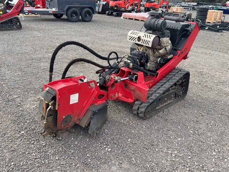 #2062-•-barreto-walk-behind-stump-grinder-image-1