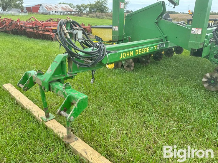 1991-john-deere-7200-image-9