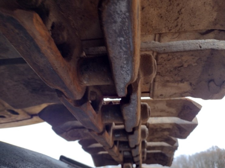 komatsu-pc128uu-2-image-32